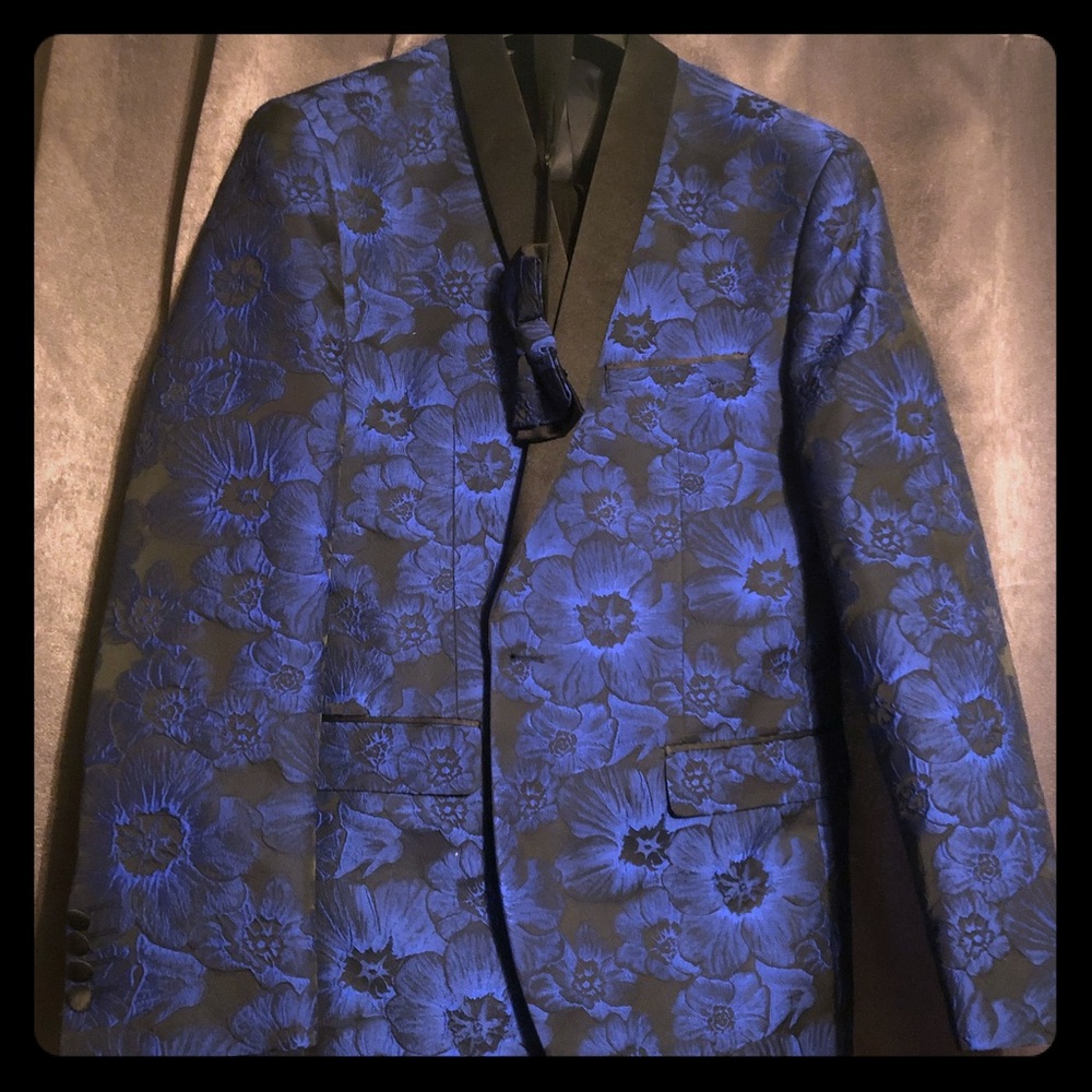 Men’s royal blue/ black embossed tuxedo